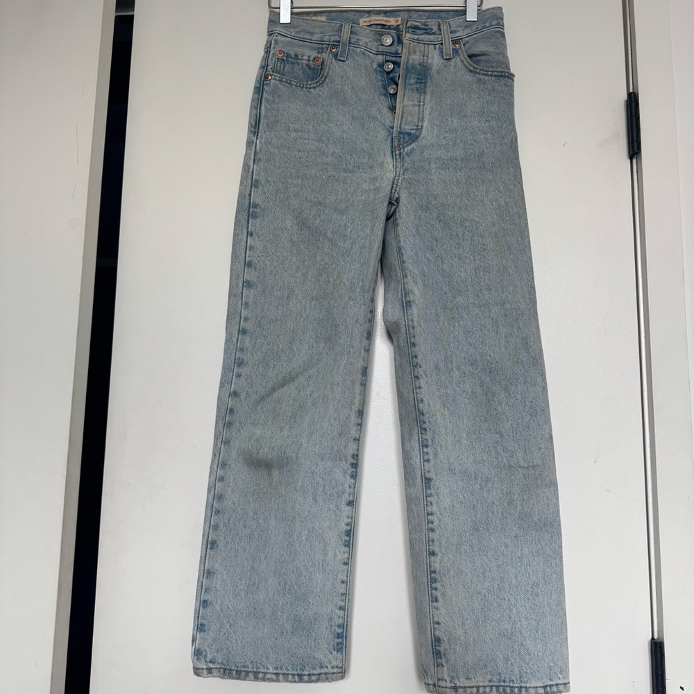 Levi’s ribcage straight ankle jeans